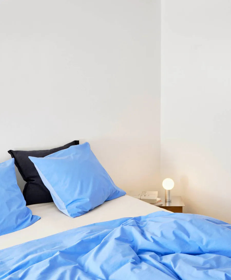 Turn On bordlampe fra Hay