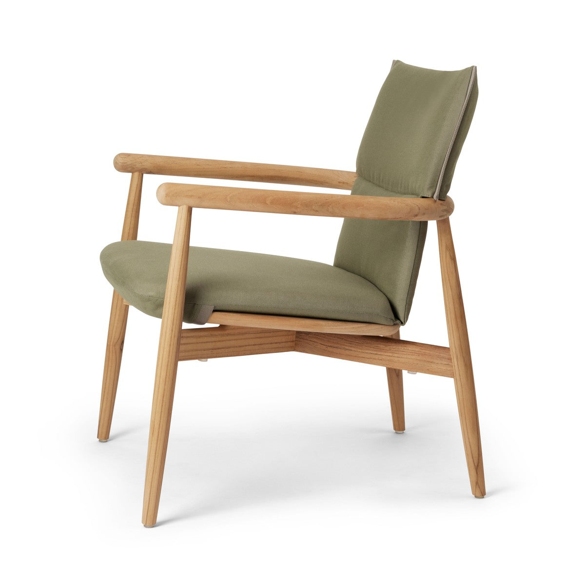 E018 Embrace udendørs loungestol fra Carl Hansen & Søn - 16 - Jacobsen Plus