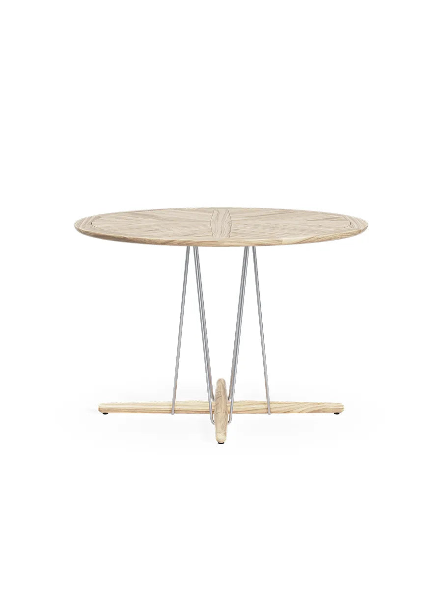 E022 Havebord, Ø110 fra Carl Hansen & Søn