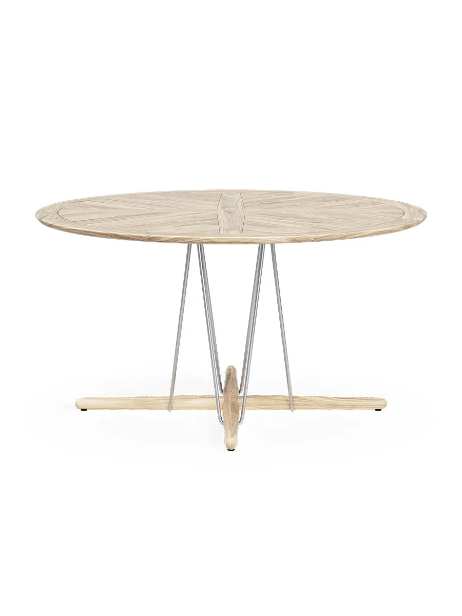 E022 Havebord, Ø140 fra Carl Hansen & Søn