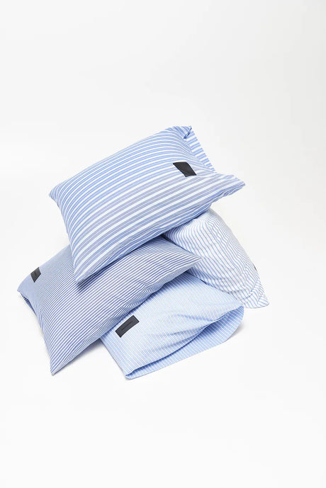 Wall Street Oxford Pillow Cover 50x70 cm fra Magniberg - White Stripe - Jacobsen Plus