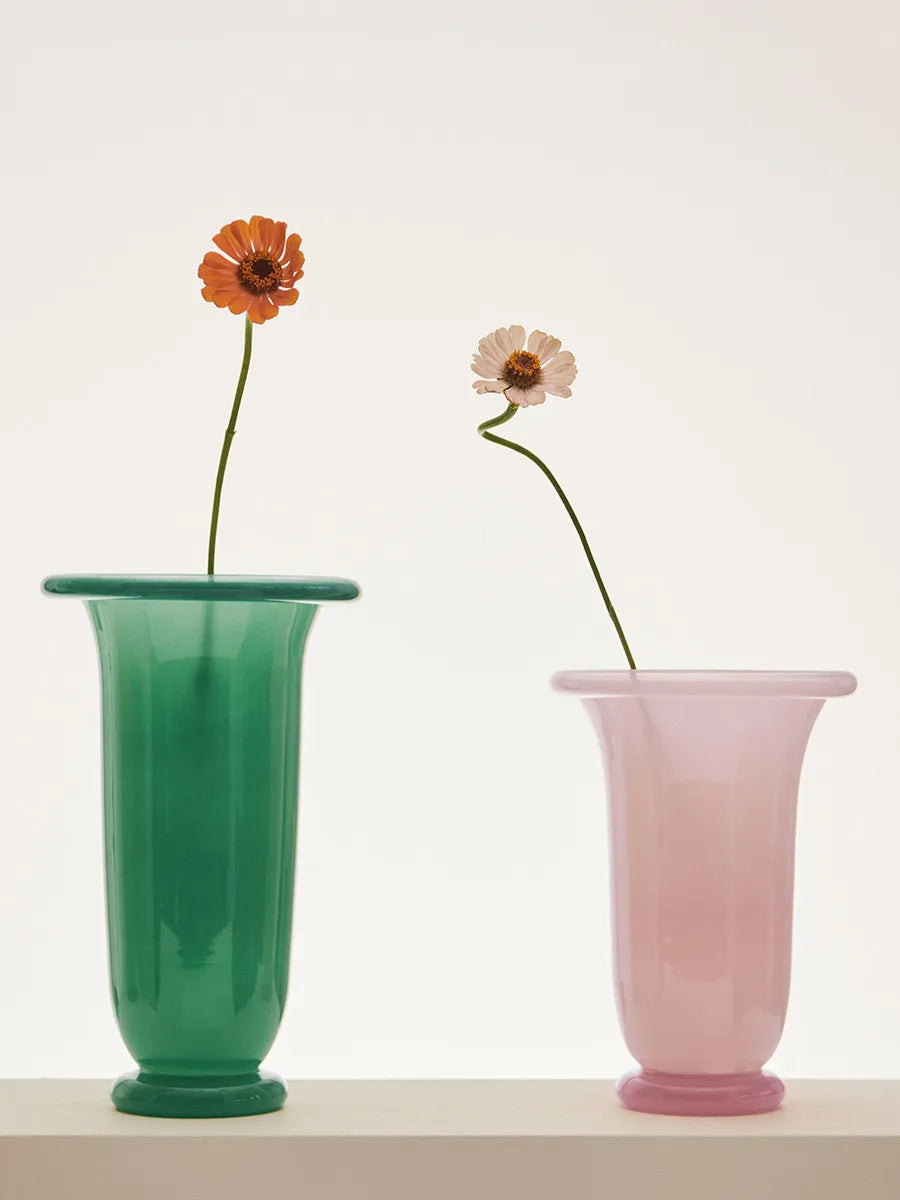 Empire Vase, medium fra Hay