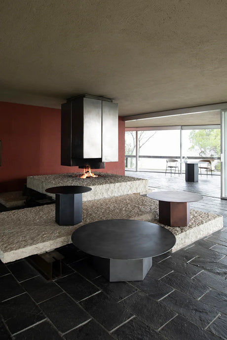 Epic Coffee Table Ø60 cm, steel fra GUBI - Earthy Red Steel - Jacobsen Plus