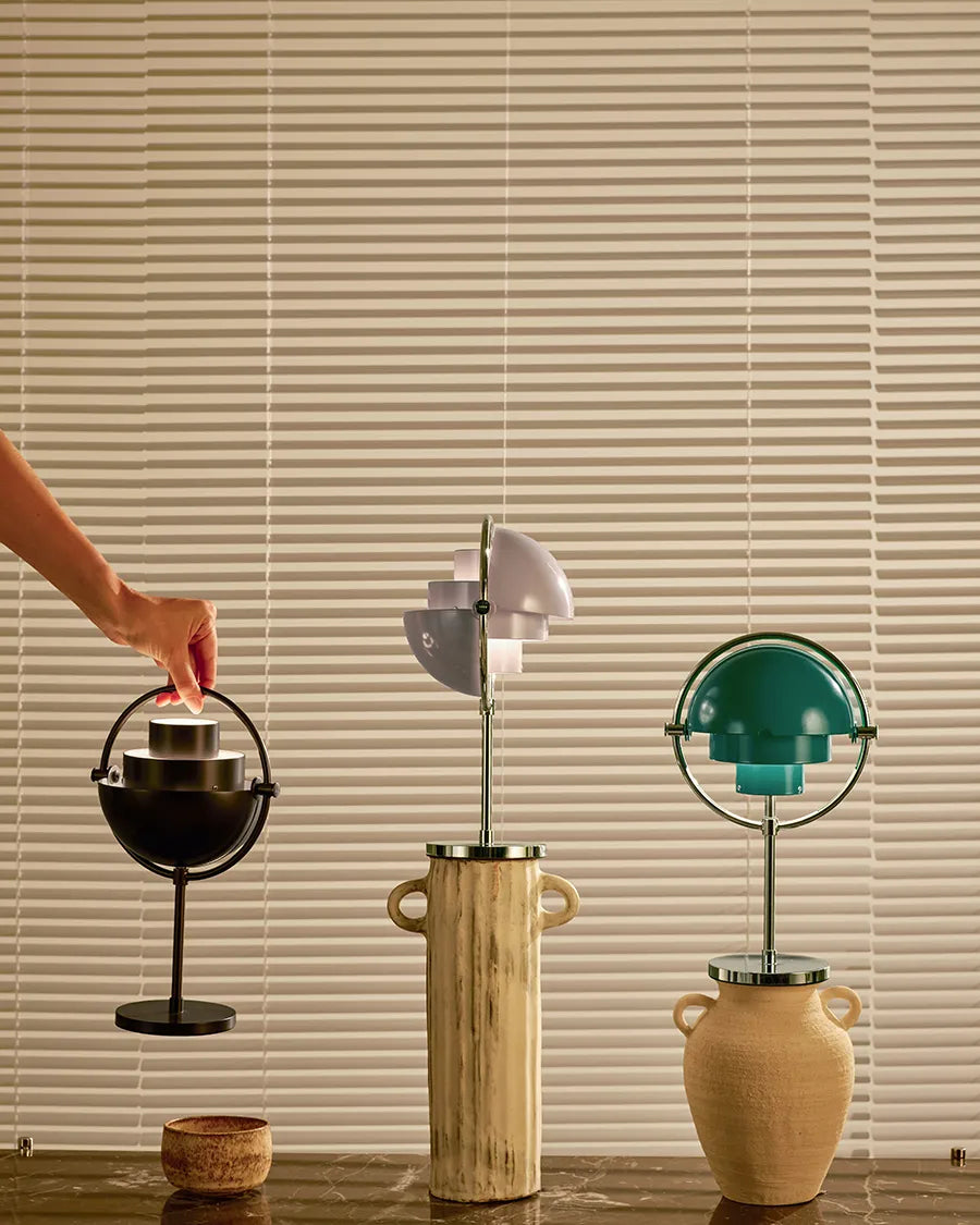 Multi-Lite Portable Bordlampe fra GUBI - 2 - Jacobsen Plus