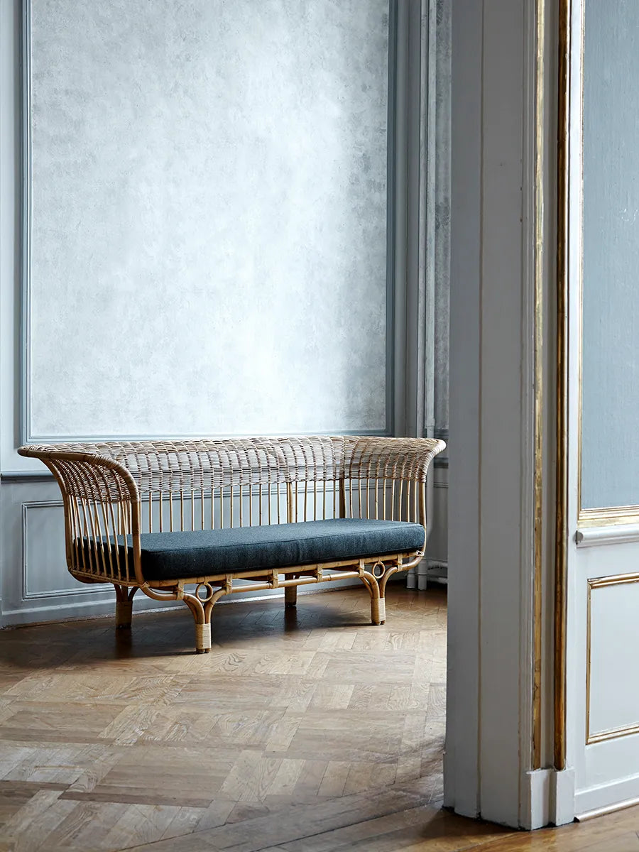 Belladonna Sofa af Franco Albini