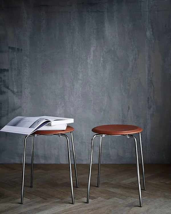 Dot skammel, valnød af Arne Jacobsen - 2 - Jacobsen Plus