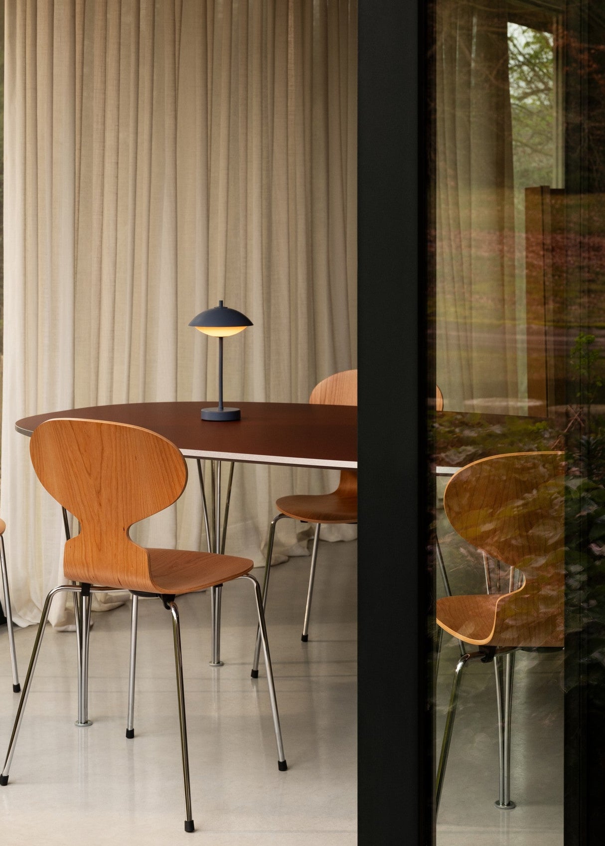3101 Myren Stol lakeret af Arne Jacobsen - 2 - Jacobsen Plus