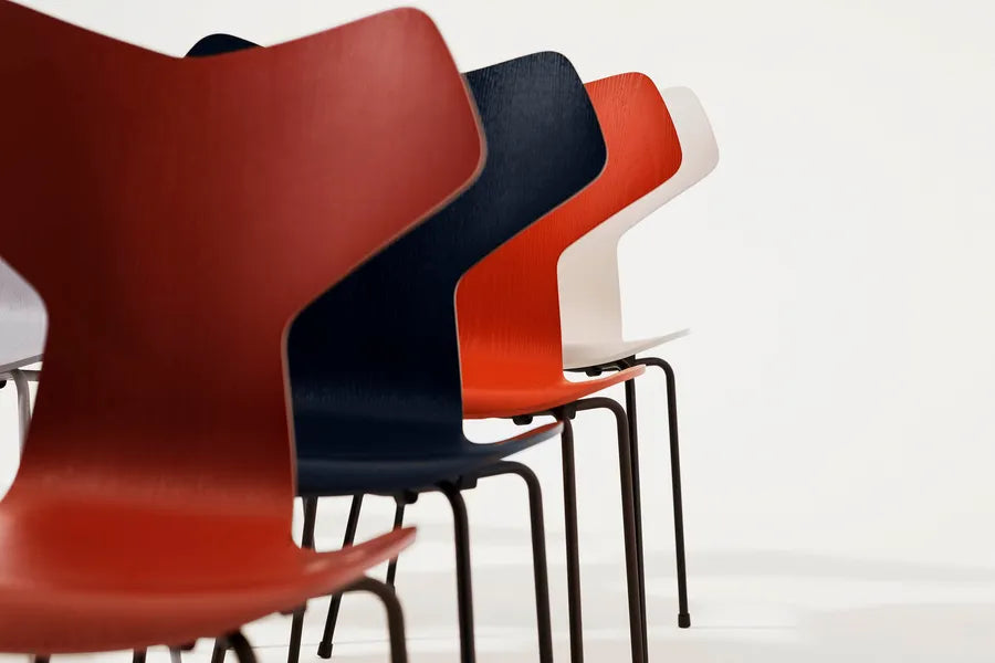 3130 Grand Prix stol i farvet ask af Arne Jacobsen - 4 - Jacobsen Plus
