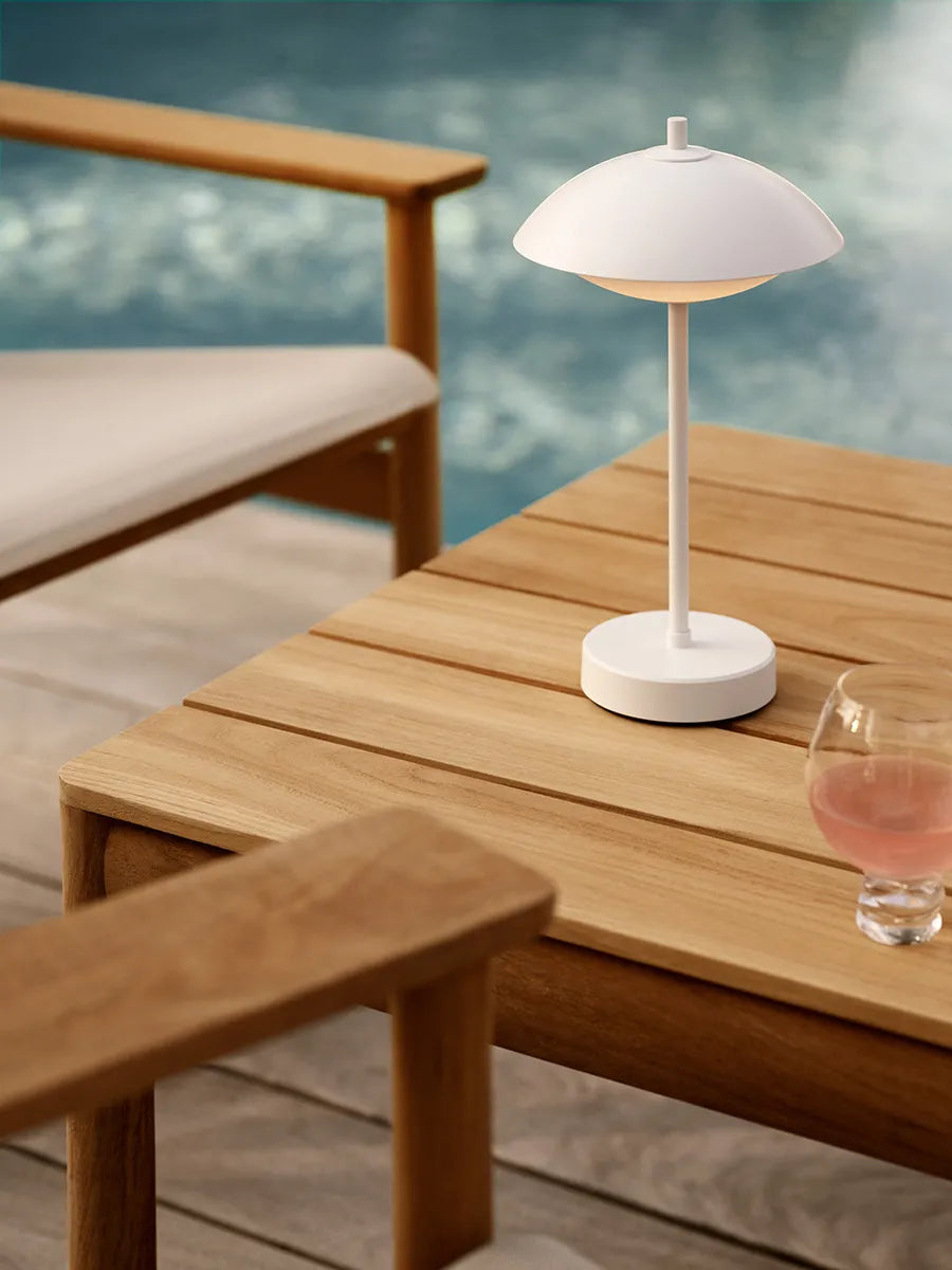 Clam Portable Lamp fra Fritz Hansen - 3 - Jacobsen Plus