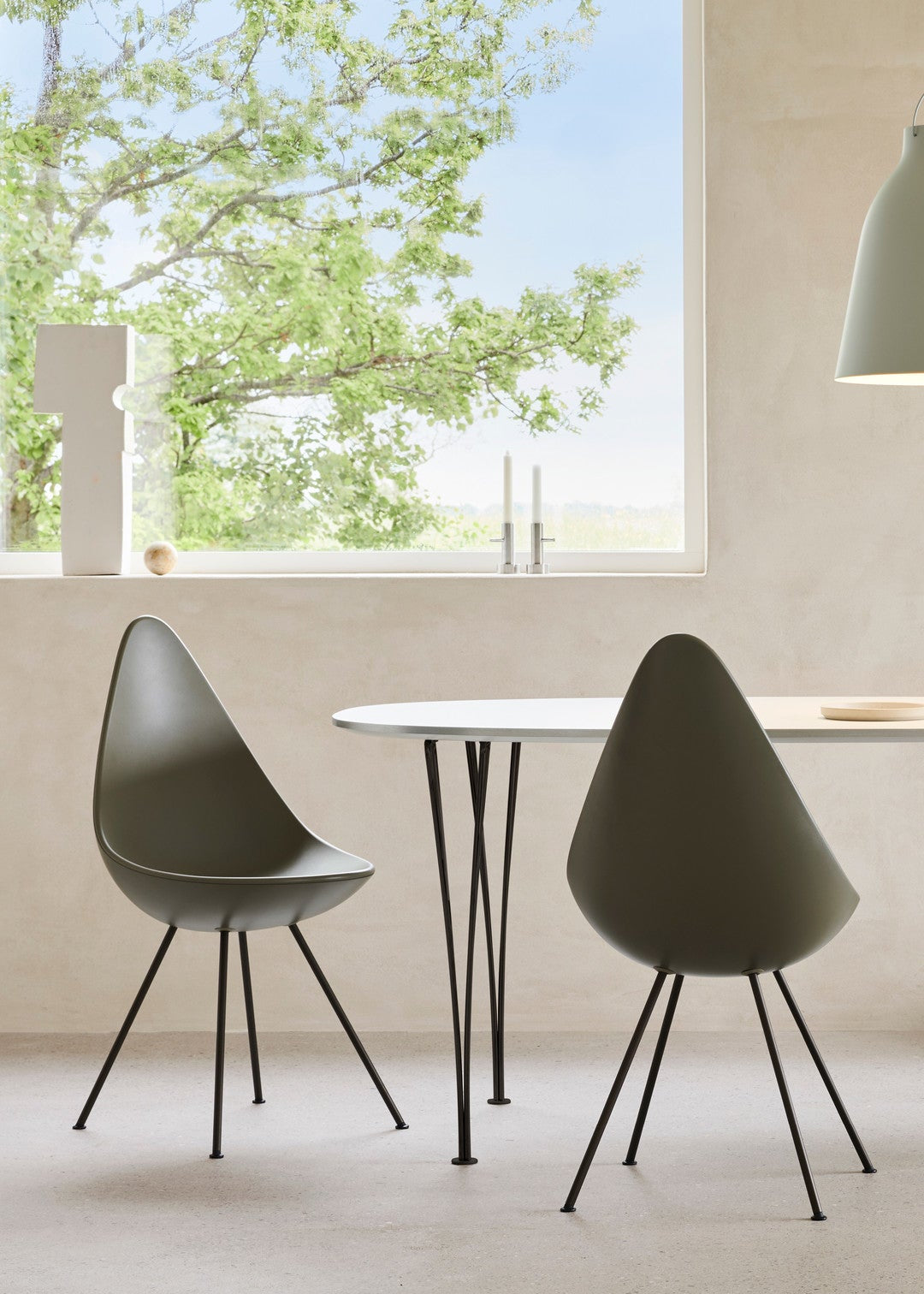 Dråben Black Edition af Arne Jacobsen - 2 - Jacobsen Plus