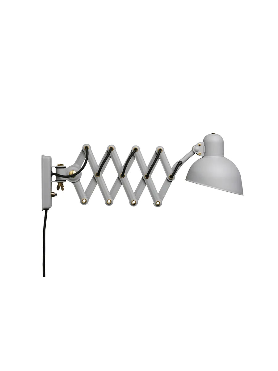 Kaiser Idell Sakselampen af Fritz Hansen