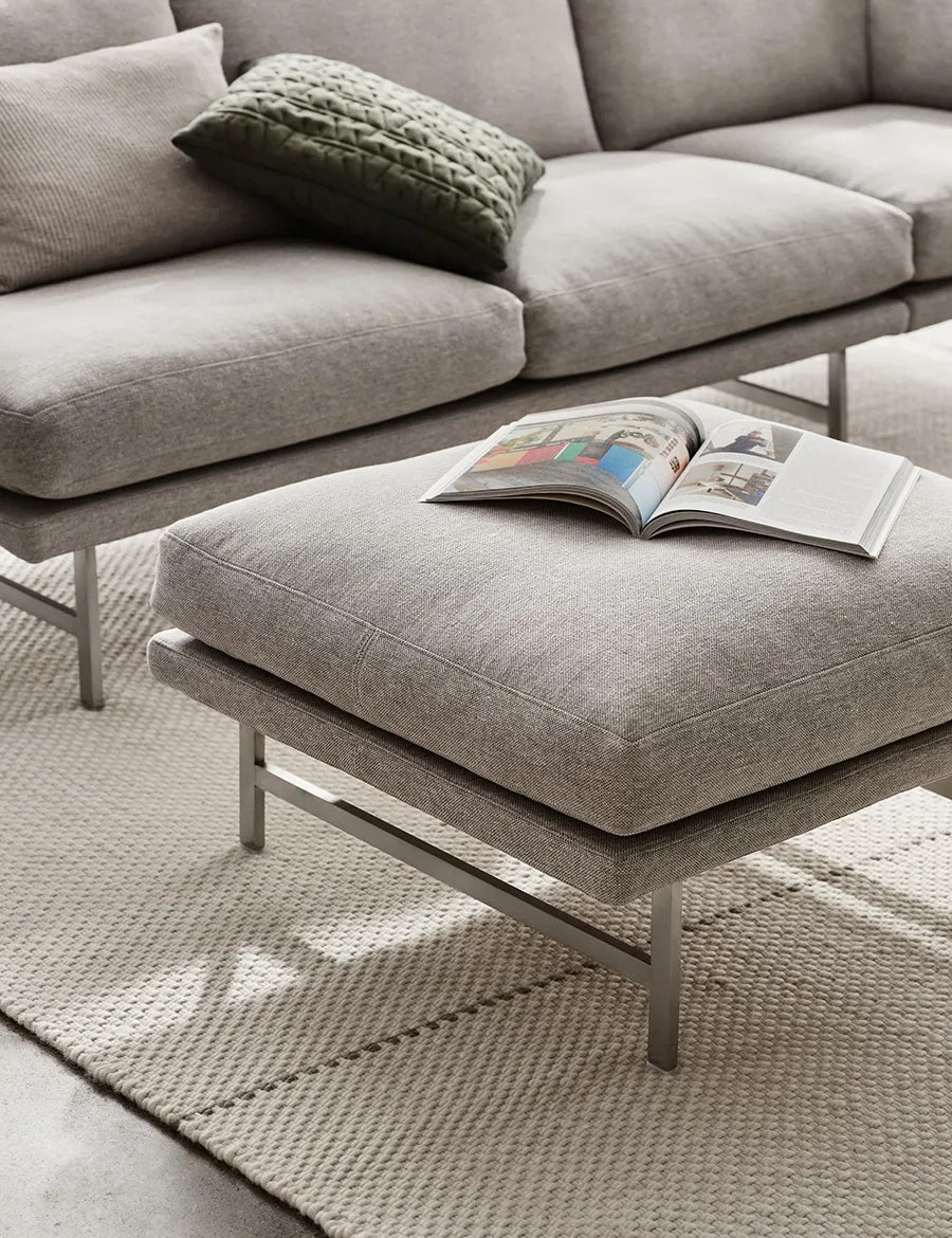 Lissoni PL110S Pouf, Clay 012 fra Fritz Hansen - 2 - Jacobsen Plus