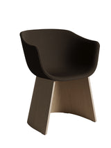 Fritz Hansen - Monolit spisebordsstol m. lave armlæn og finér base - Acca 0381 - Jacobsen Plus