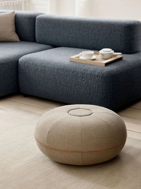 Pouf, large fra Fritz Hansen - Natural - Jacobsen Plus