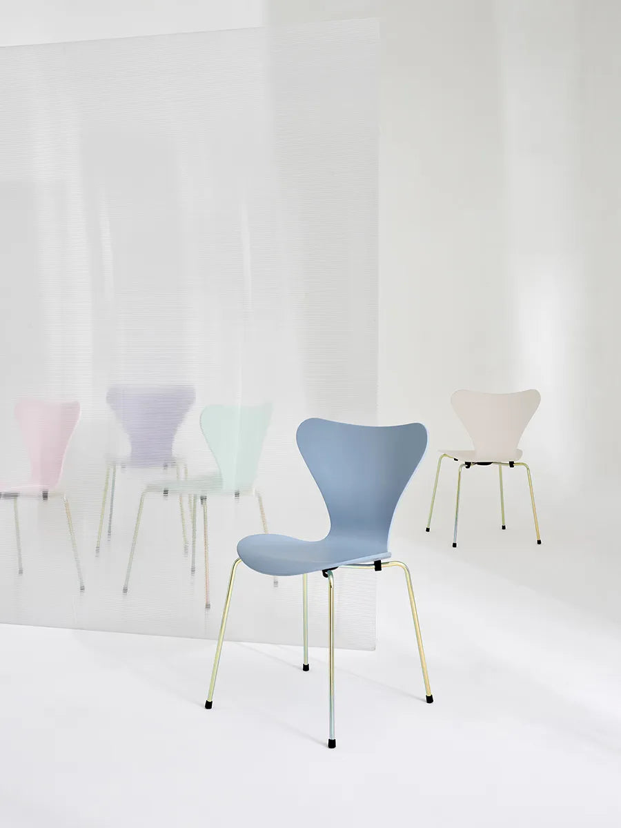Arne Jacobsen - ※maimaimai※ 70th Anniversary Edition 3107 Spisebordsstol 7:14 AM Blå af