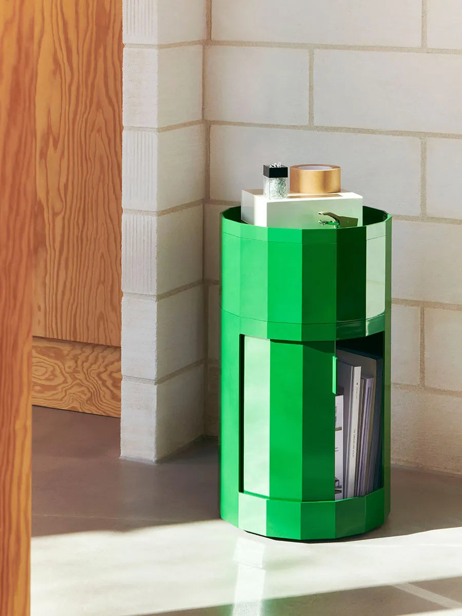 Facet Cabinet Incl. Feet And Castors, high fra Hay