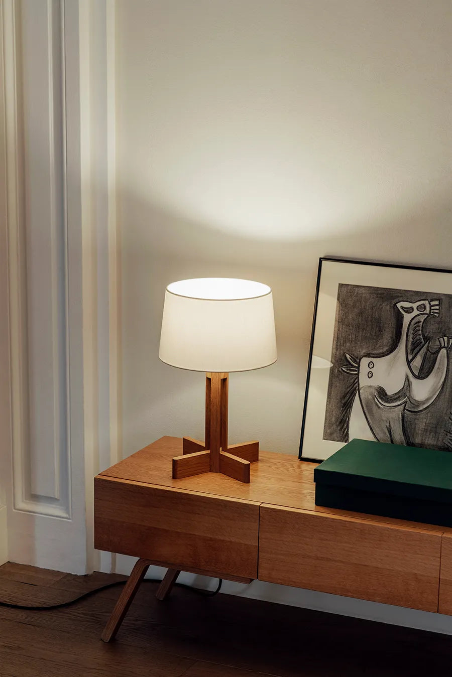 FAD Menor Bordlampe fra Santa and Cole - 4 - Jacobsen Plus