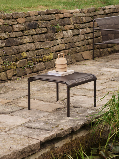 Dapple udendørs sidebord fra Ferm Living - Cashmere - Jacobsen Plus