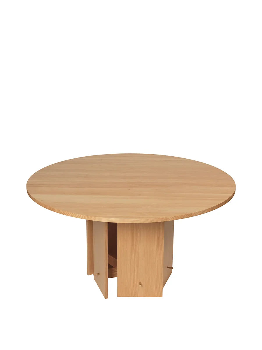 Aukko Dining Table Ø140 fra Ferm Living