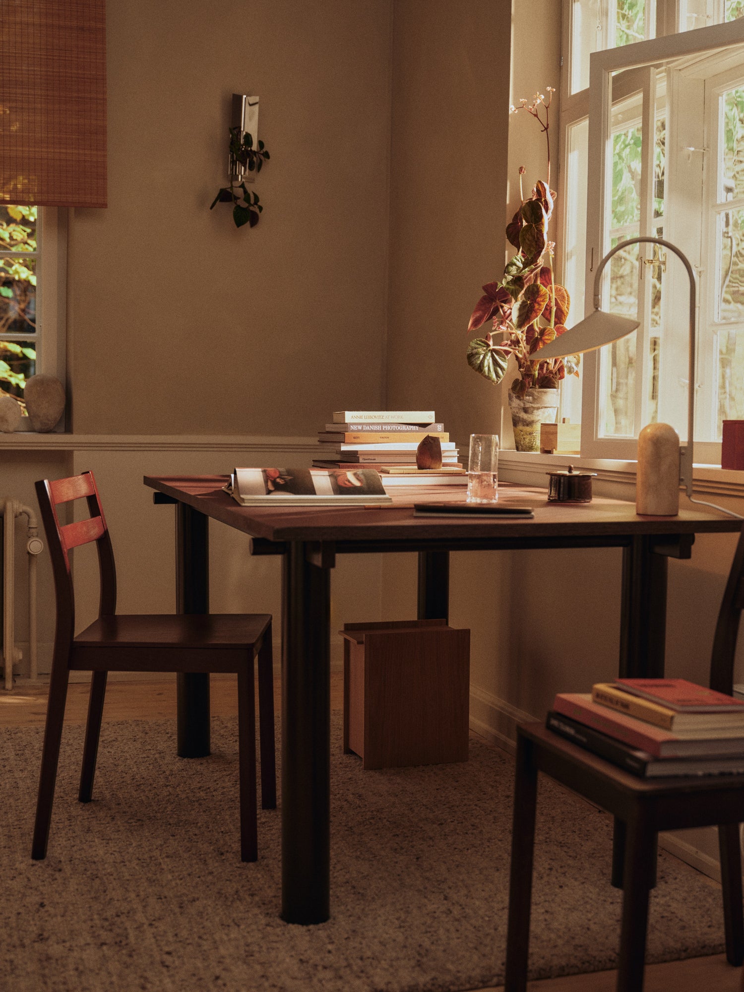 Boda spisebordsstol, stabelbar fra Ferm Living