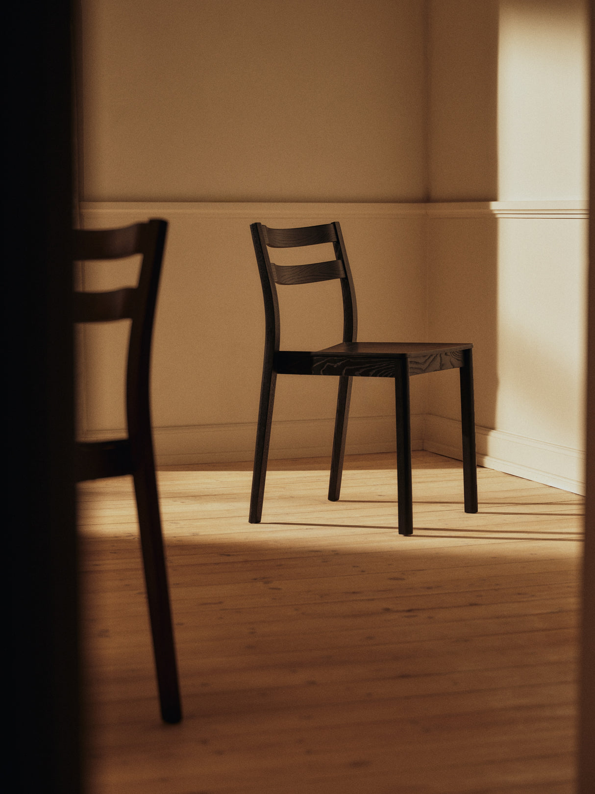 Boda spisebordsstol, stabelbar fra Ferm Living - 12 - Jacobsen Plus