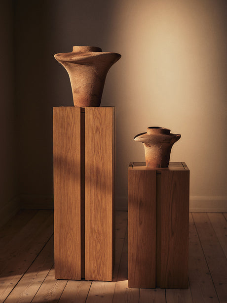 Evio Vase, Small fra Ferm Living - Burnt Umber - Jacobsen Plus