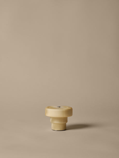 Ripple Portable Lamp Oat fra Ferm Living - 3 - Jacobsen Plus