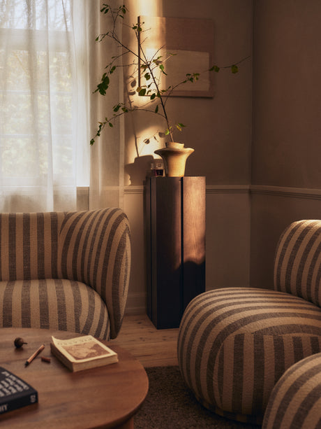 Parcel Pedestal fra Ferm Living - H60 - Natural Oak - Jacobsen Plus