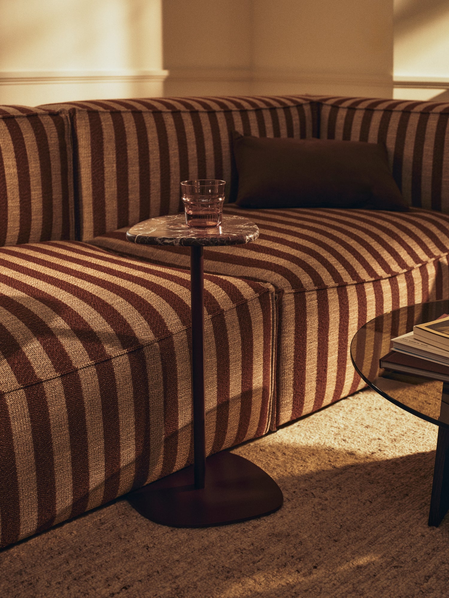 Plyo sidebord fra Ferm Living