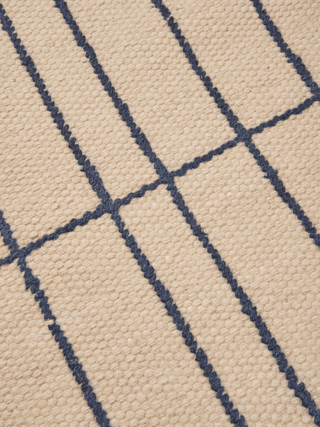 FermLiving Sen Rug Gulvtæppe, Parchment/Indigo - 140 x 200 cm - Jacobsen Plus