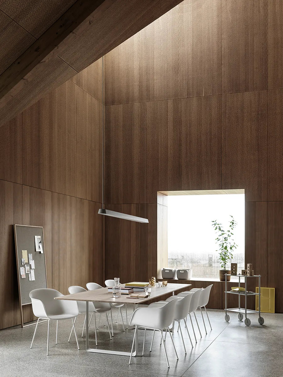 Linear Pendant Lamp 87,2 cm, grey fra Muuto - 2 - Jacobsen Plus
