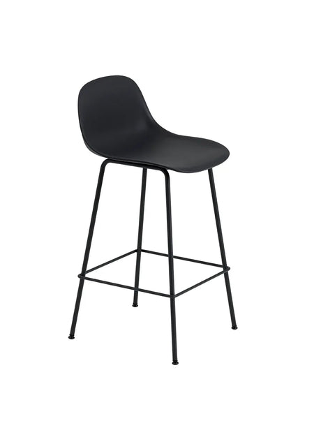 Fiber Barstool tube w. back fra Muuto - Lille / Black- black base - Jacobsen Plus