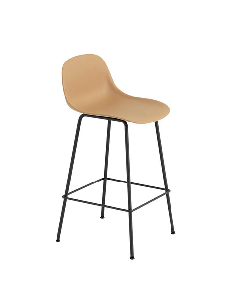 Fiber Barstool tube w. back fra Muuto - Lille / Ochre- black base - Jacobsen Plus