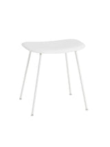 Fiber Stool Tube fra Muuto - Natural white- White base - Jacobsen Plus