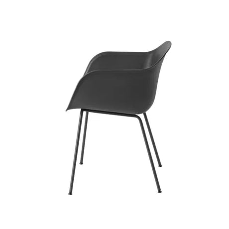 Fiber armchair Tube fra Muuto - Black- black base - Jacobsen Plus