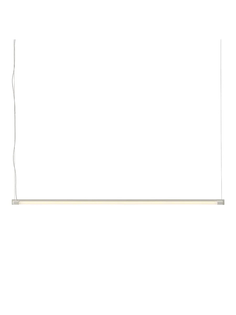 Fine Suspension Lamp, 120 cm fra Muuto - Grey - Jacobsen Plus