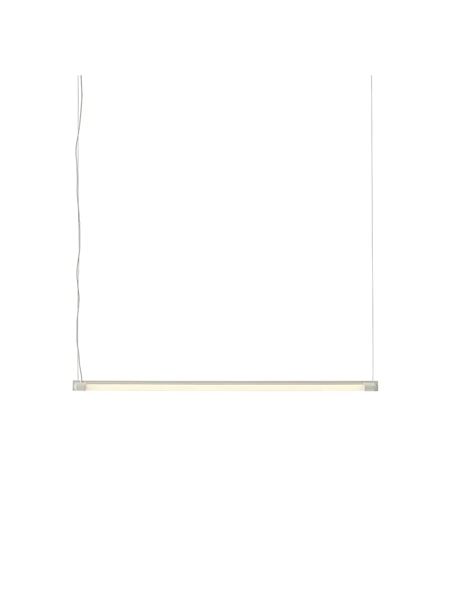 Fine Suspension Lamp, 90 cm fra Muuto - Grey - Jacobsen Plus
