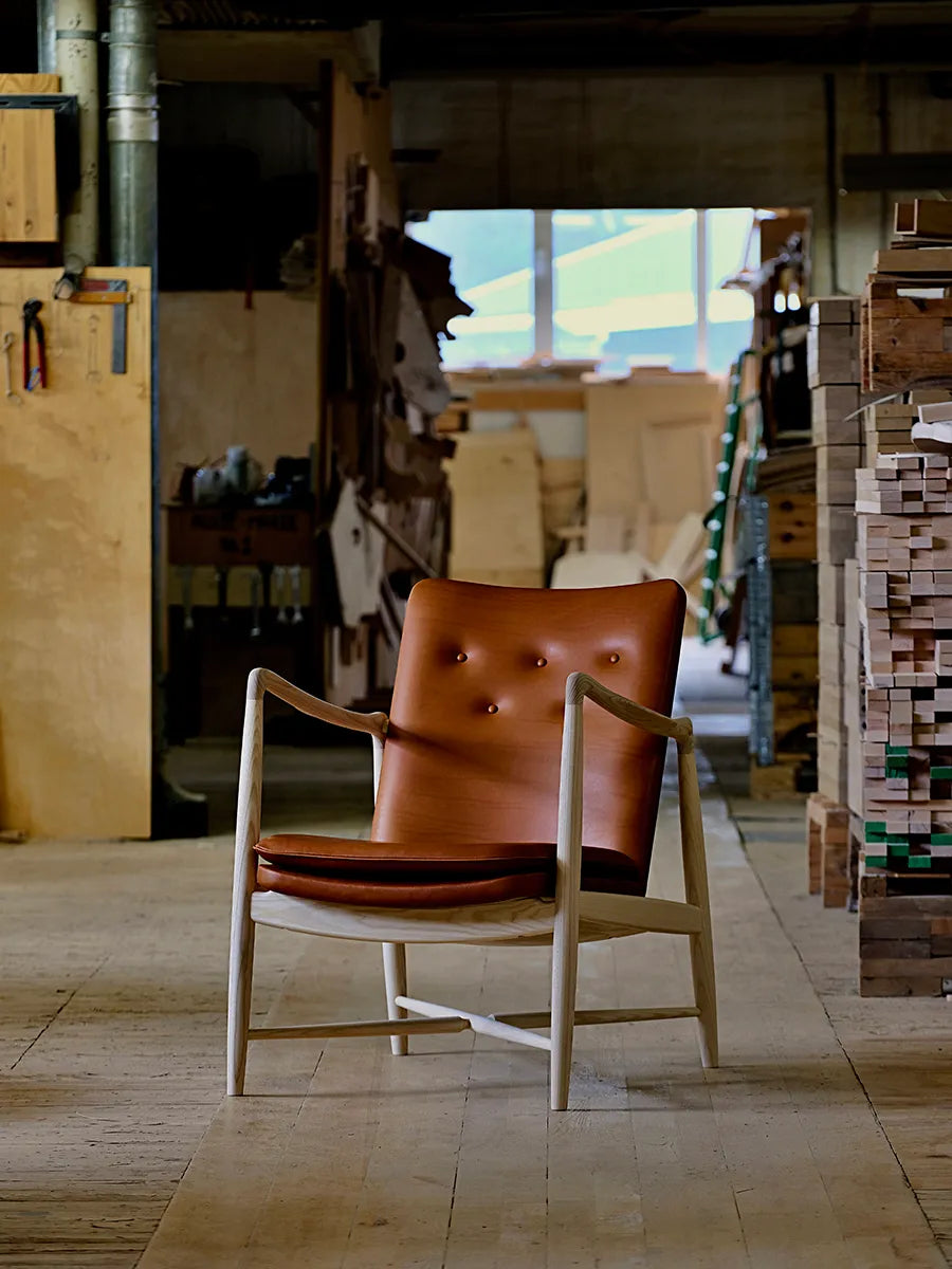 Kaminstolen af Finn Juhl