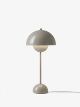 Flowerpot VP3 bordlampe af Verner Panton - Grey beige - Jacobsen Plus