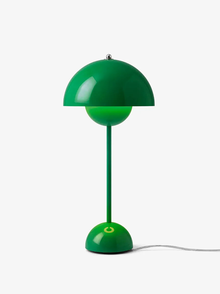 Flowerpot VP3 bordlampe af Verner Panton - Signal green - Jacobsen Plus