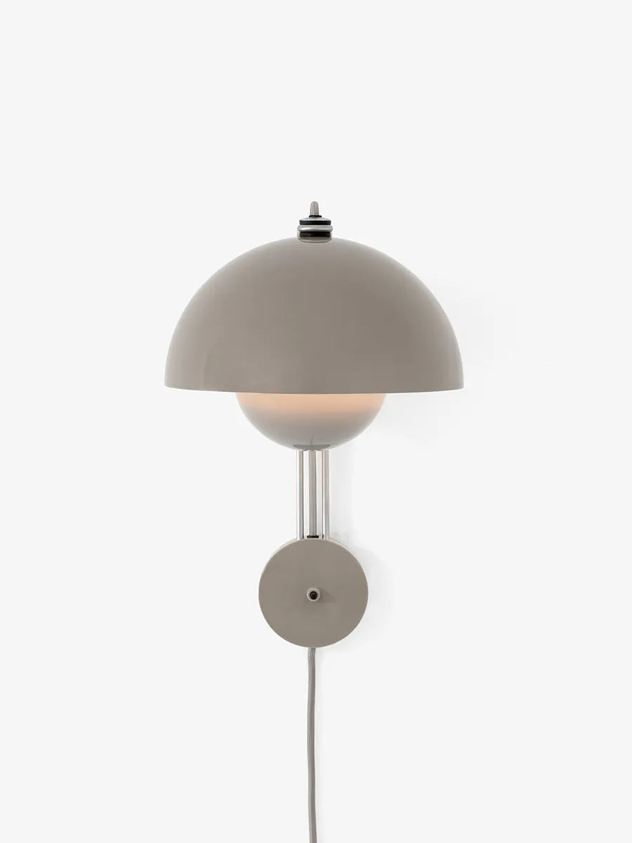 Flowerpot VP8 Væglampe af Verner Panton - Grey beige / Med ledning - Jacobsen Plus