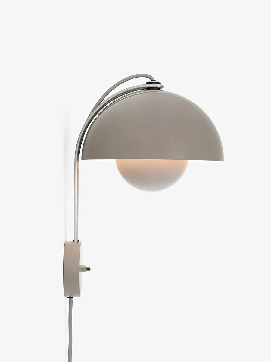 Flowerpot VP8 Væglampe af Verner Panton