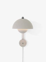 Flowerpot VP8 Væglampe af Verner Panton - Matt light grey / Med ledning - Jacobsen Plus