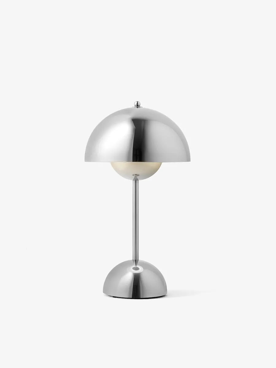 Flowerpot Portable VP9 Bordlampe af Verner Panton - Chrome-Plated - Jacobsen Plus