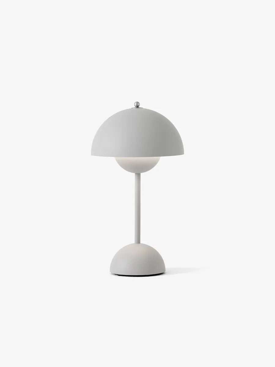 Flowerpot Portable VP9 Bordlampe af Verner Panton - Matt light grey - Jacobsen Plus