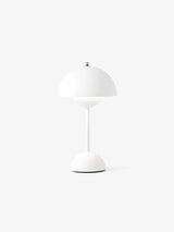 Flowerpot Portable VP9 Bordlampe af Verner Panton - Matt white - Jacobsen Plus