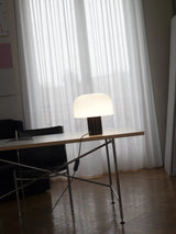 Bellhop Glass Table Lamp fra Flos - 12 - Jacobsen Plus