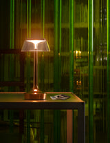 Bon Jour Unplugged – portable bordlampe fra FLOS - 1 - Jacobsen Plus
