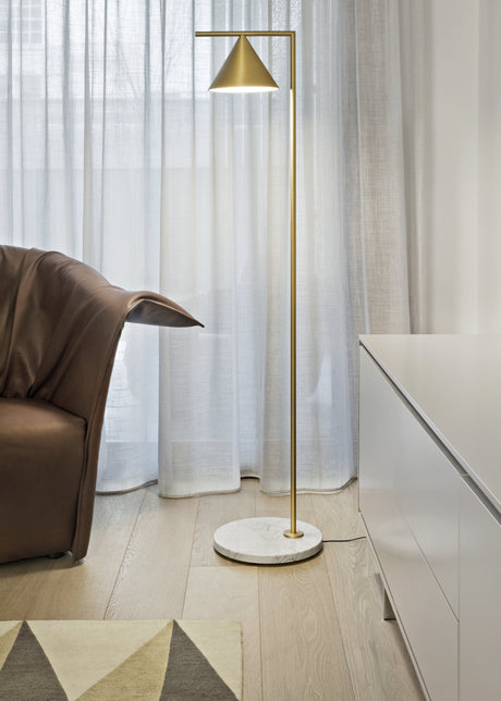 Captain Flint Gulvlampe fra Flos - Brushed brass - Jacobsen Plus