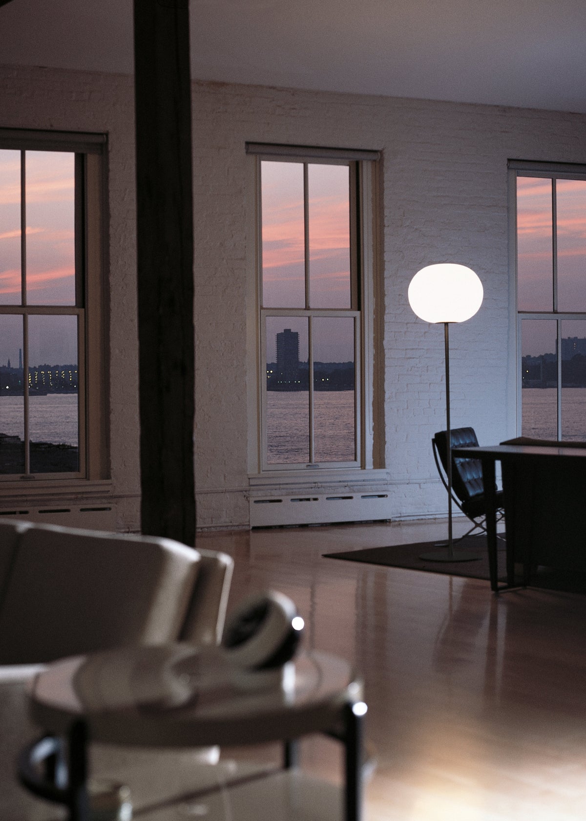Glo-Ball F, Black Gulvlampe fra Flos - 1 - Jacobsen Plus
